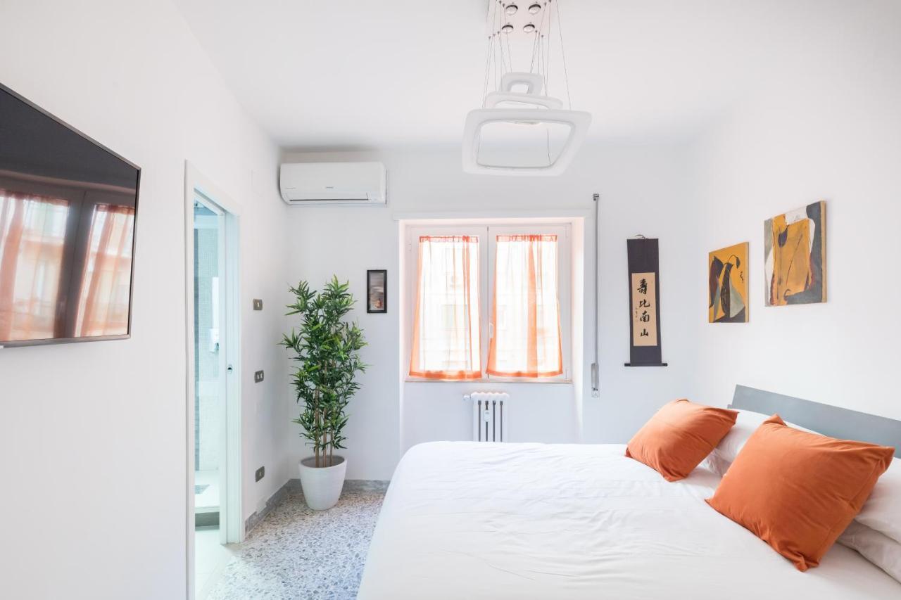 Amoretti Apartment, 6 Persone, 3 Camere, 2 Bagni, Balcone, Wi-fi, Metro B Monti Tiburtini Apartamento Roma