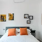 Amoretti Apartment, 6 Persone, 3 Camere, 2 Bagni, Balcone, Wi-Fi, Metro B Monti Tiburtini