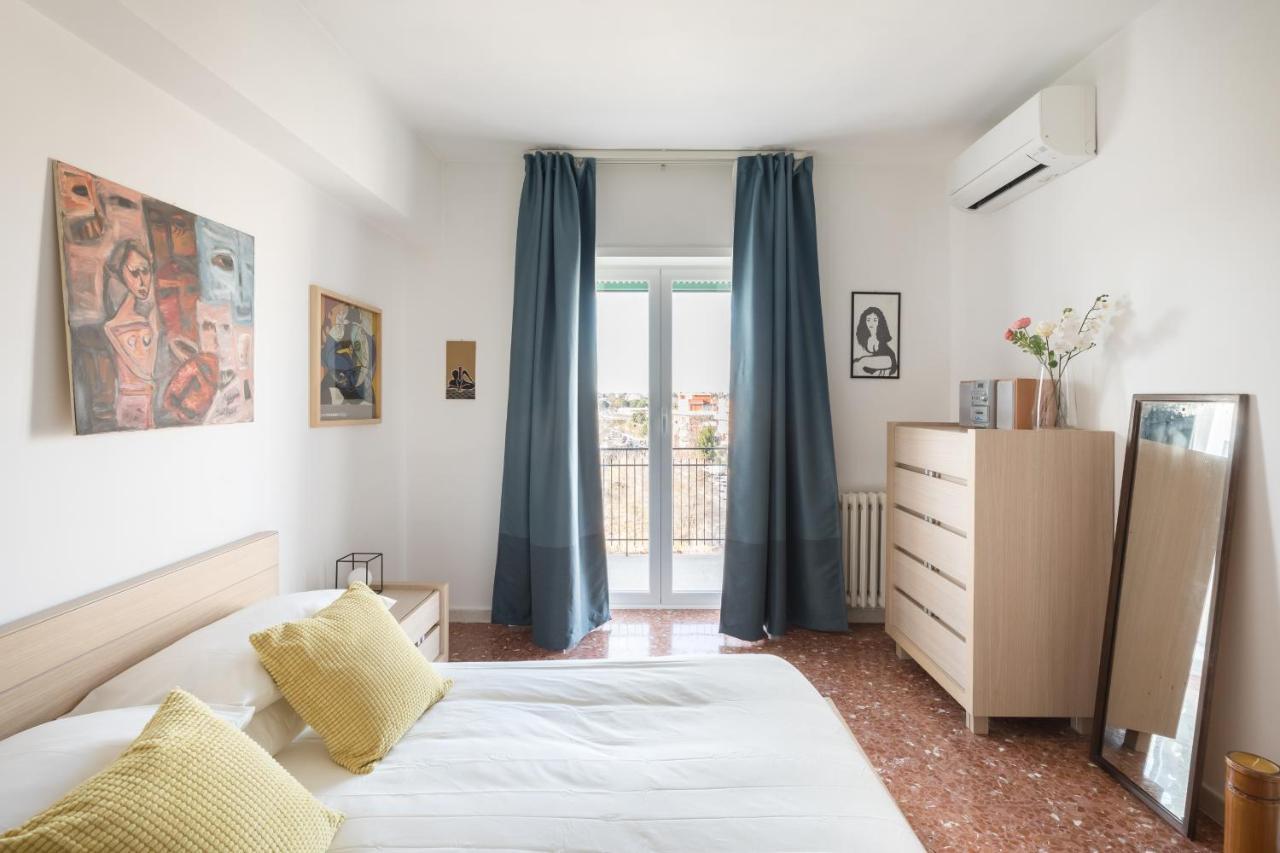 Amoretti Apartment, 6 Persone, 3 Camere, 2 Bagni, Balcone, Wi-fi, Metro B Monti Tiburtini Apartamento