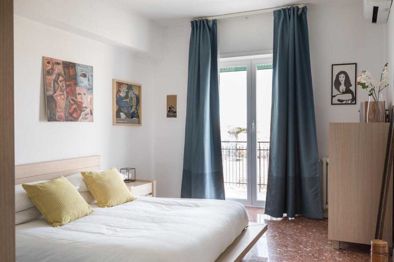Apartamento Amoretti Apartment, 6 Persone, 3 Camere, 2 Bagni, Balcone, Wi-fi, Metro B Monti Tiburtini Roma