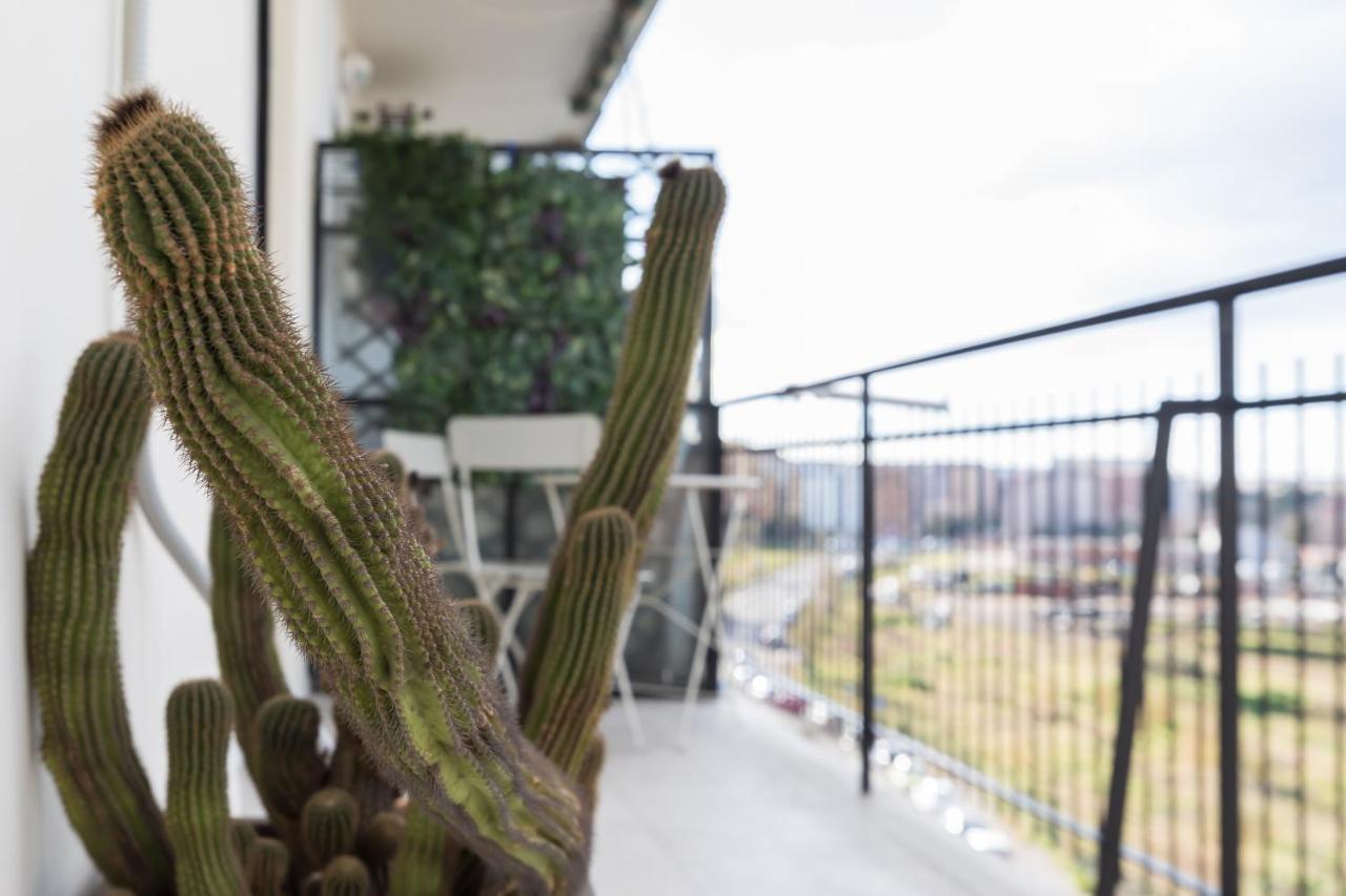 Amoretti Apartment, 6 Persone, 3 Camere, 2 Bagni, Balcone, Wi-fi, Metro B Monti Tiburtini Apartamento Roma