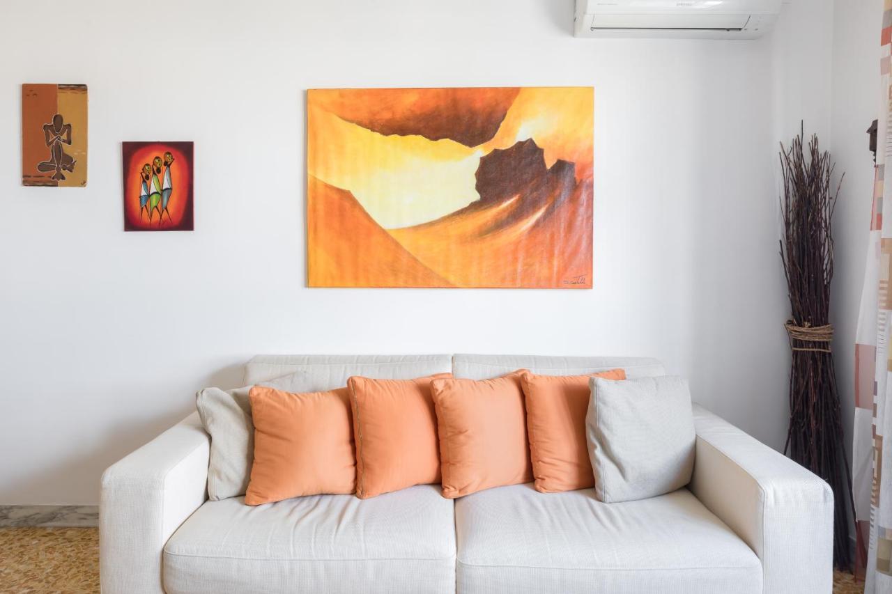 Amoretti Apartment, 6 Persone, 3 Camere, 2 Bagni, Balcone, Wi-fi, Metro B Monti Tiburtini